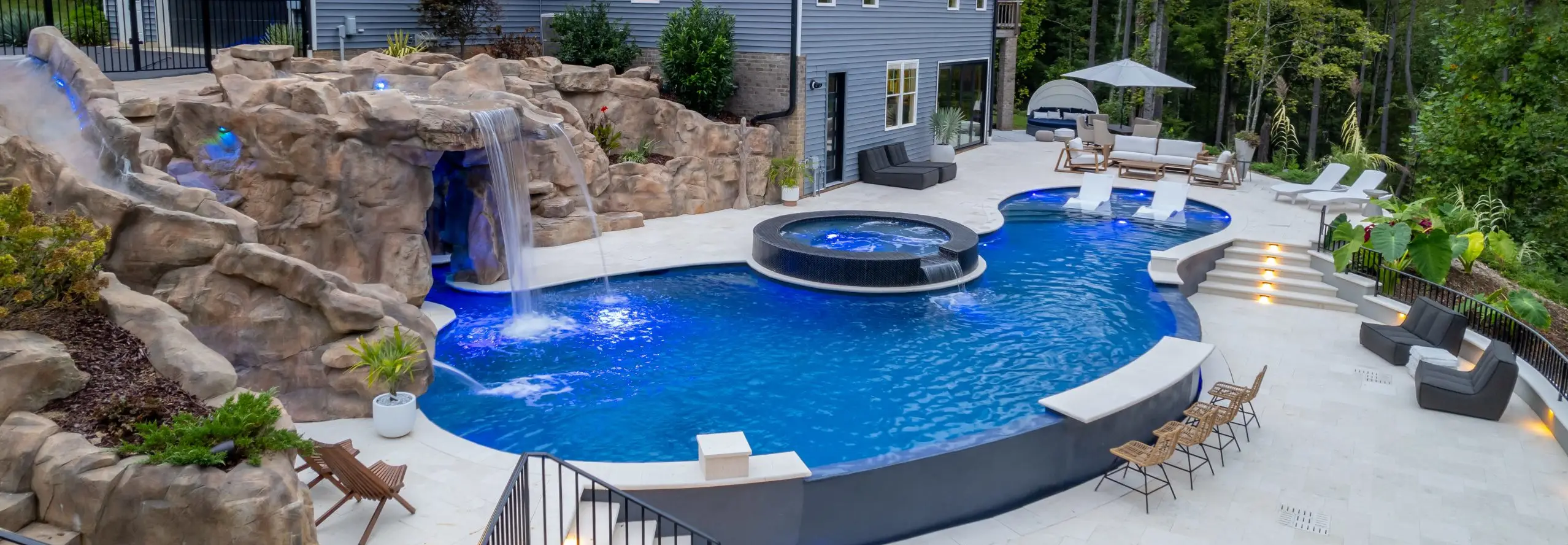 Custom Pool Builder Richmond and Kilmarnock VA